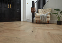 Canadian Urban Oak Herringbone Korlok LVT Pack