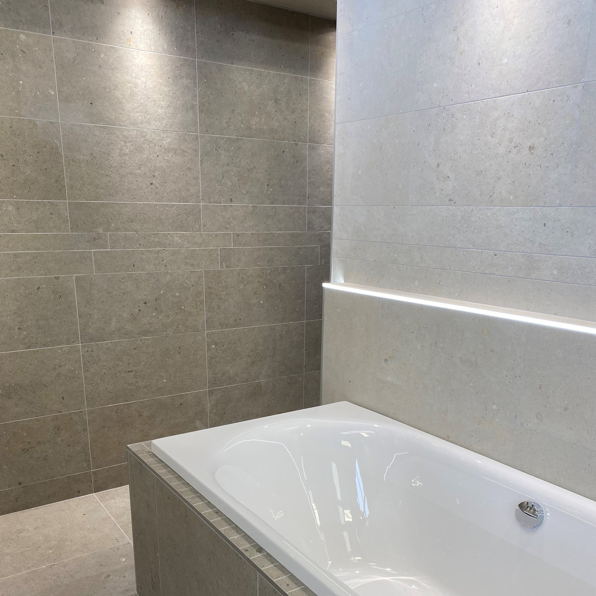 Coolstone Grey Tile - 600x300mm