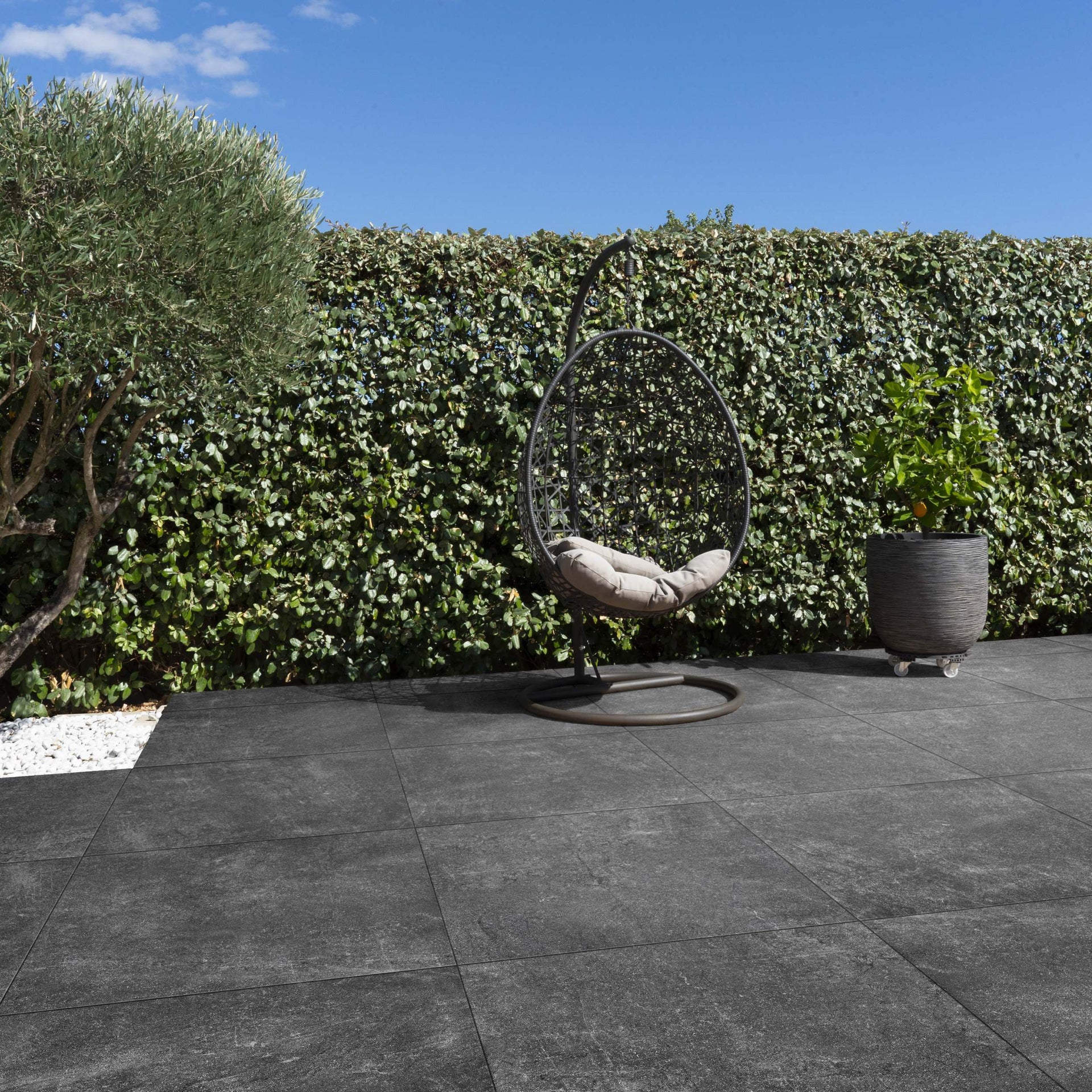 Eternal Black Outdoor Tile 600x600x20mm