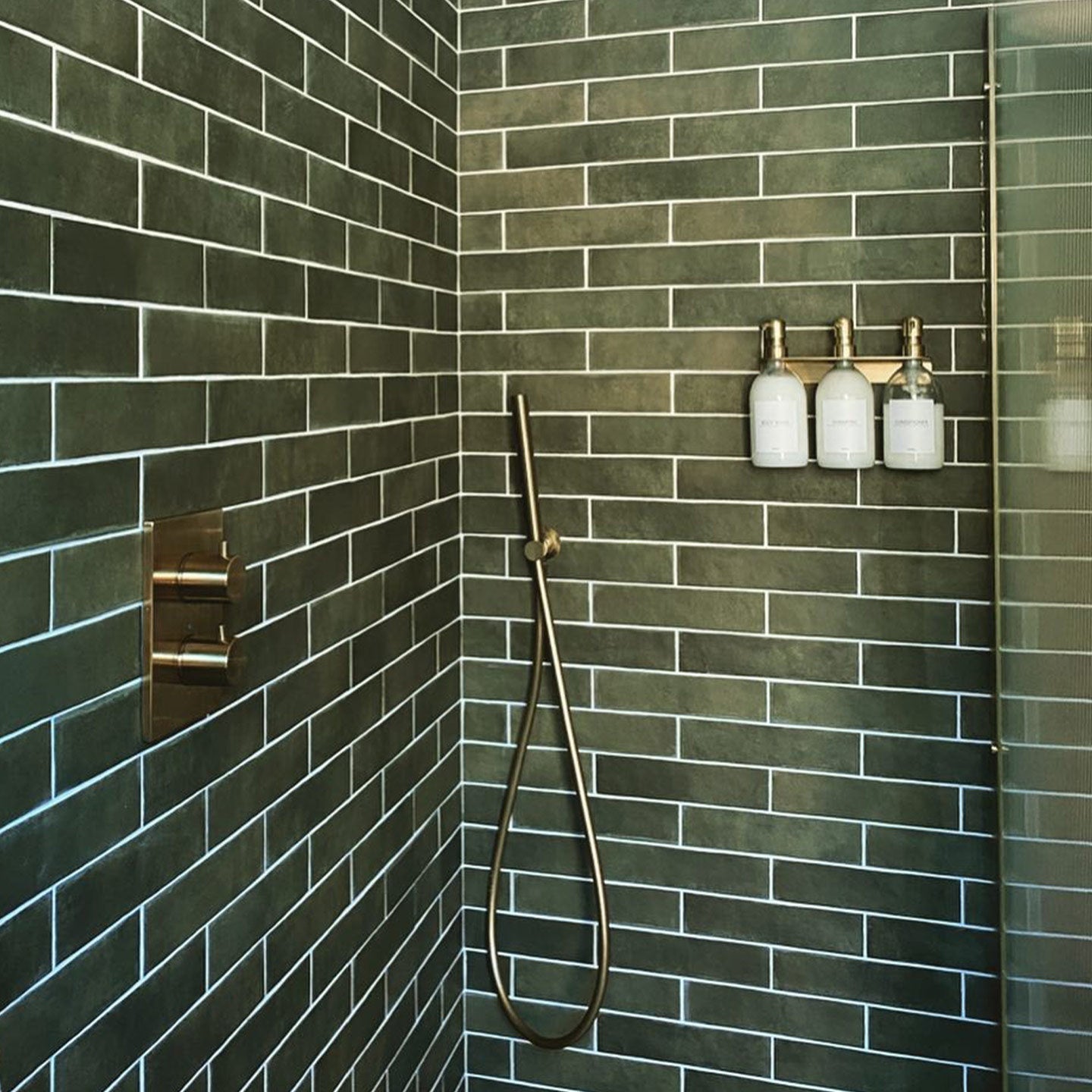 Caledonia Khaki Green Tile