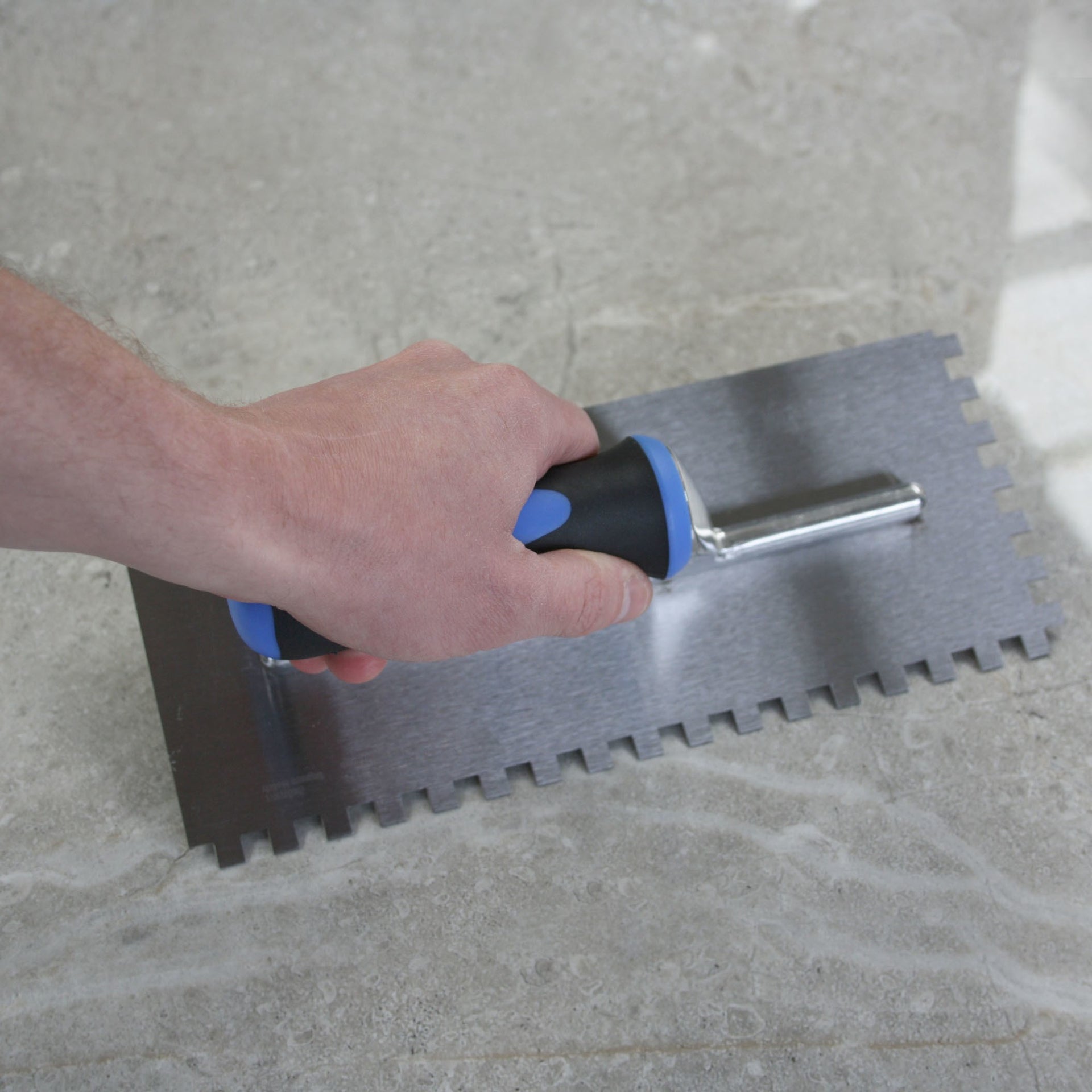 Genesis 908 Soft Grip Trowel 8 x 8mm Square